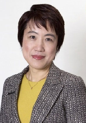 高橋真理子氏